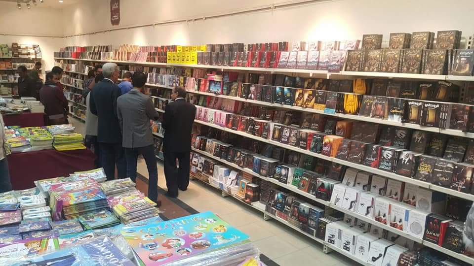 افتتاح معرض عصير الكتب بثقافة سوهاج (7)