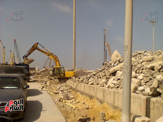 مشروع إنشاء جراج متعدد الطوابق بميناء الإسكندرية (10)