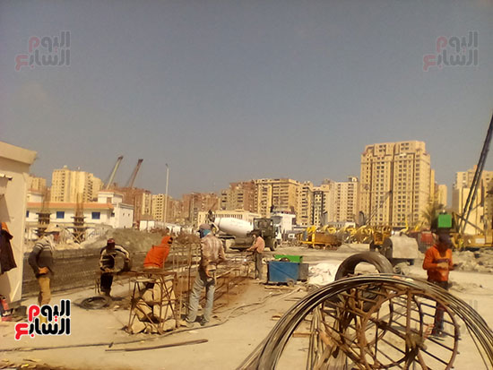 مشروع إنشاء جراج متعدد الطوابق بميناء الإسكندرية (5)