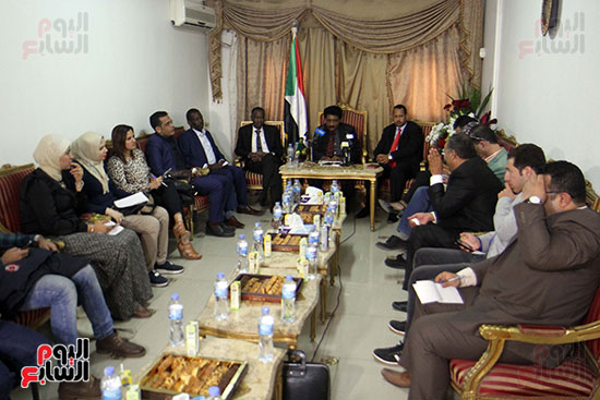 مؤتمر صحفى للسفير السودانى بالقاهرة عقب تسلمه مهام عمله (3)
