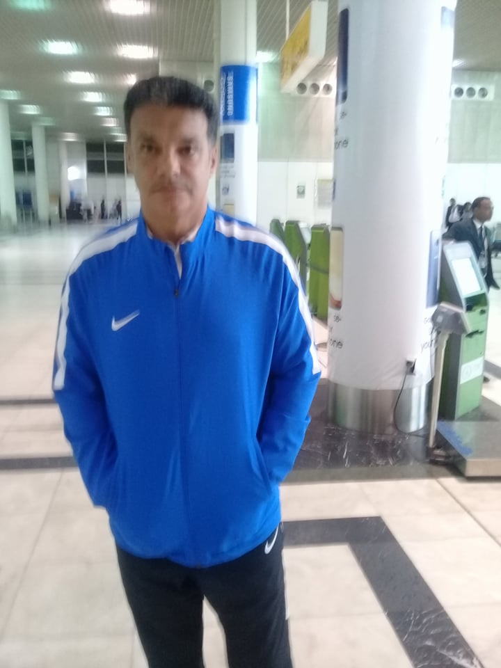 إيهاب جلال فى مطار أديس أبابا