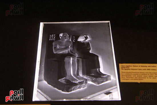 خالد العنانى وزير الآثار يفتتح معرض مصر على الزجاج بالمتحف المصرى (18)