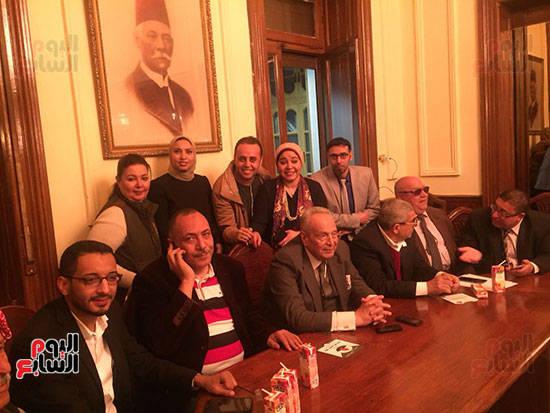  اجتماع المستشار بهاء ابو شقة مع اعضاء حزب الوفد