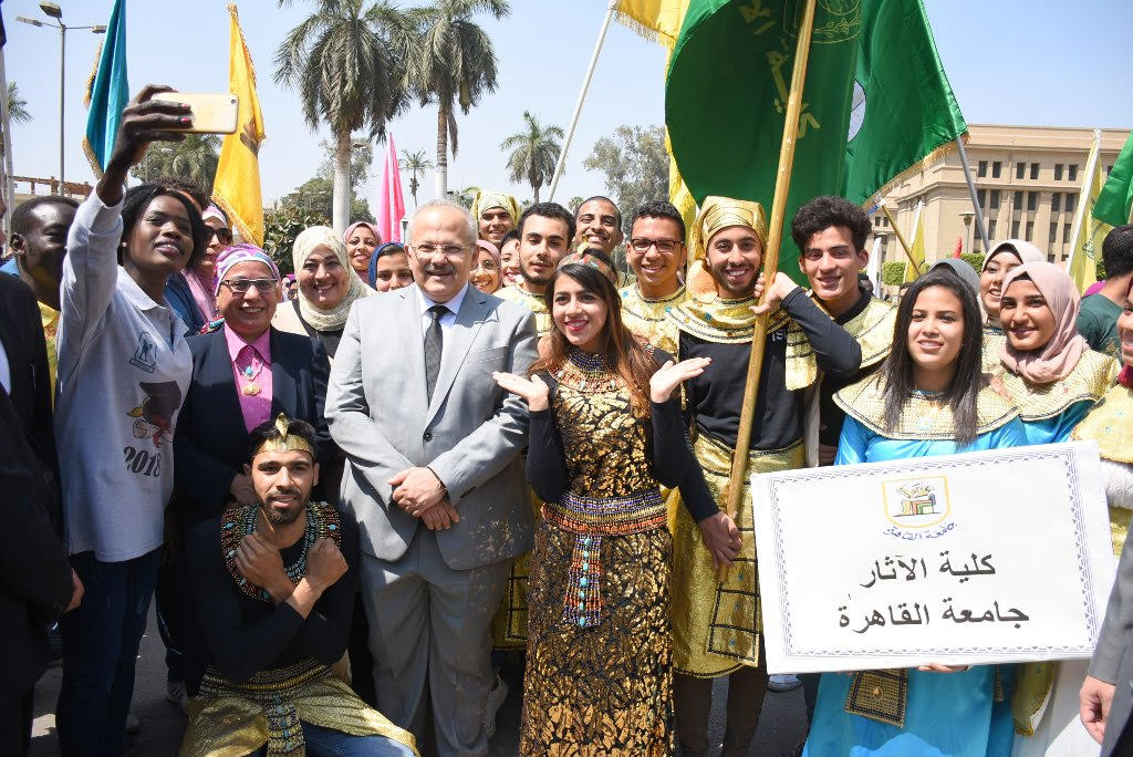 الخشت يفتتح مهرجان الأسر الطلابية بجامعة القاهرة  (5)