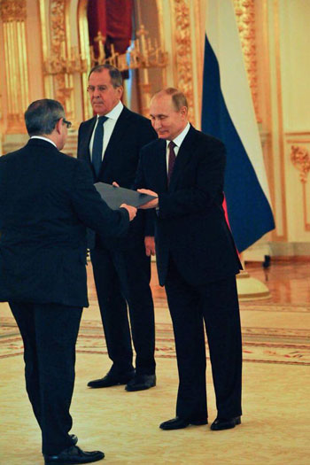 بوتين والسفير المصرى (4)