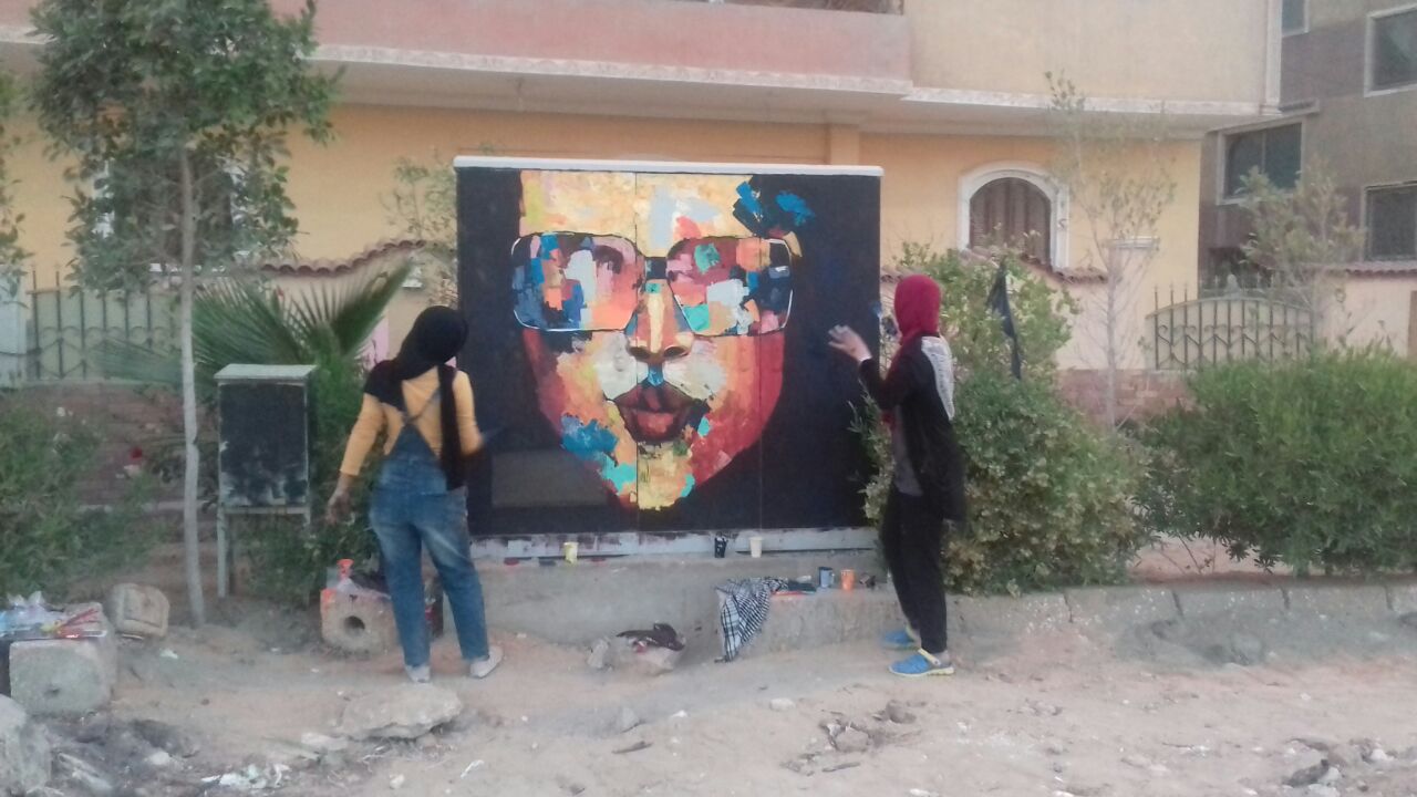 مبادرة من شباب كليات الفنون الجميلة لتجميل أكشاك وغرف محولات الكهرباء بمدينة الشيخ زايد (4)