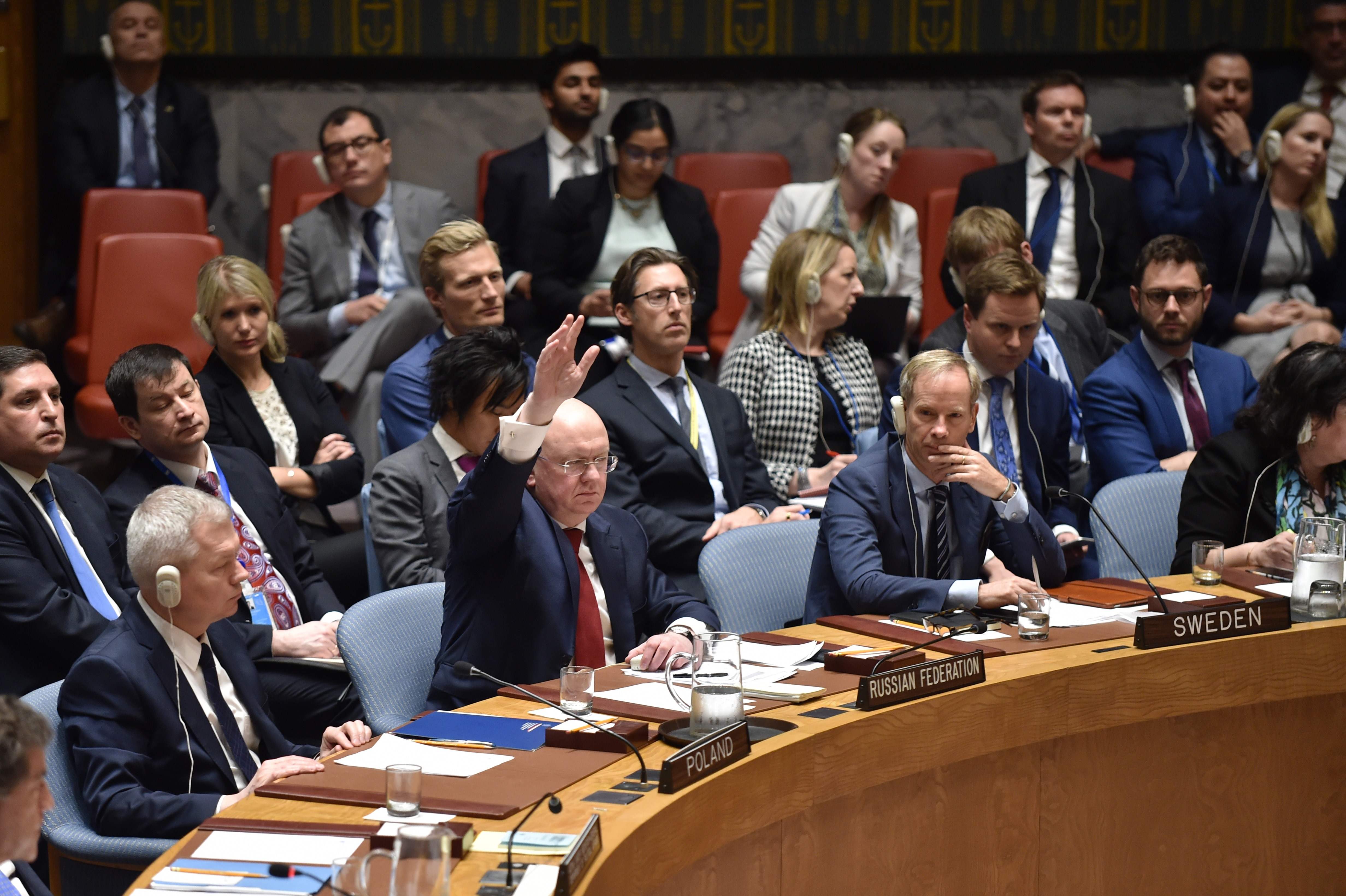 مجلس الأمن الدولى يناقش تطورات ضرب سوريا