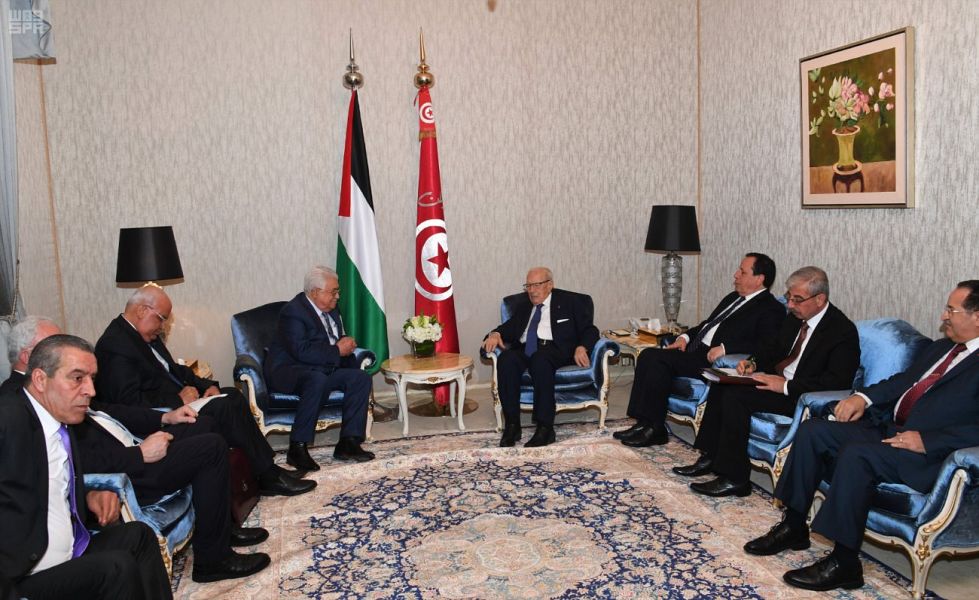 الرئيس التونسى يستقبل محمود عباس والوفد الفلسطينى