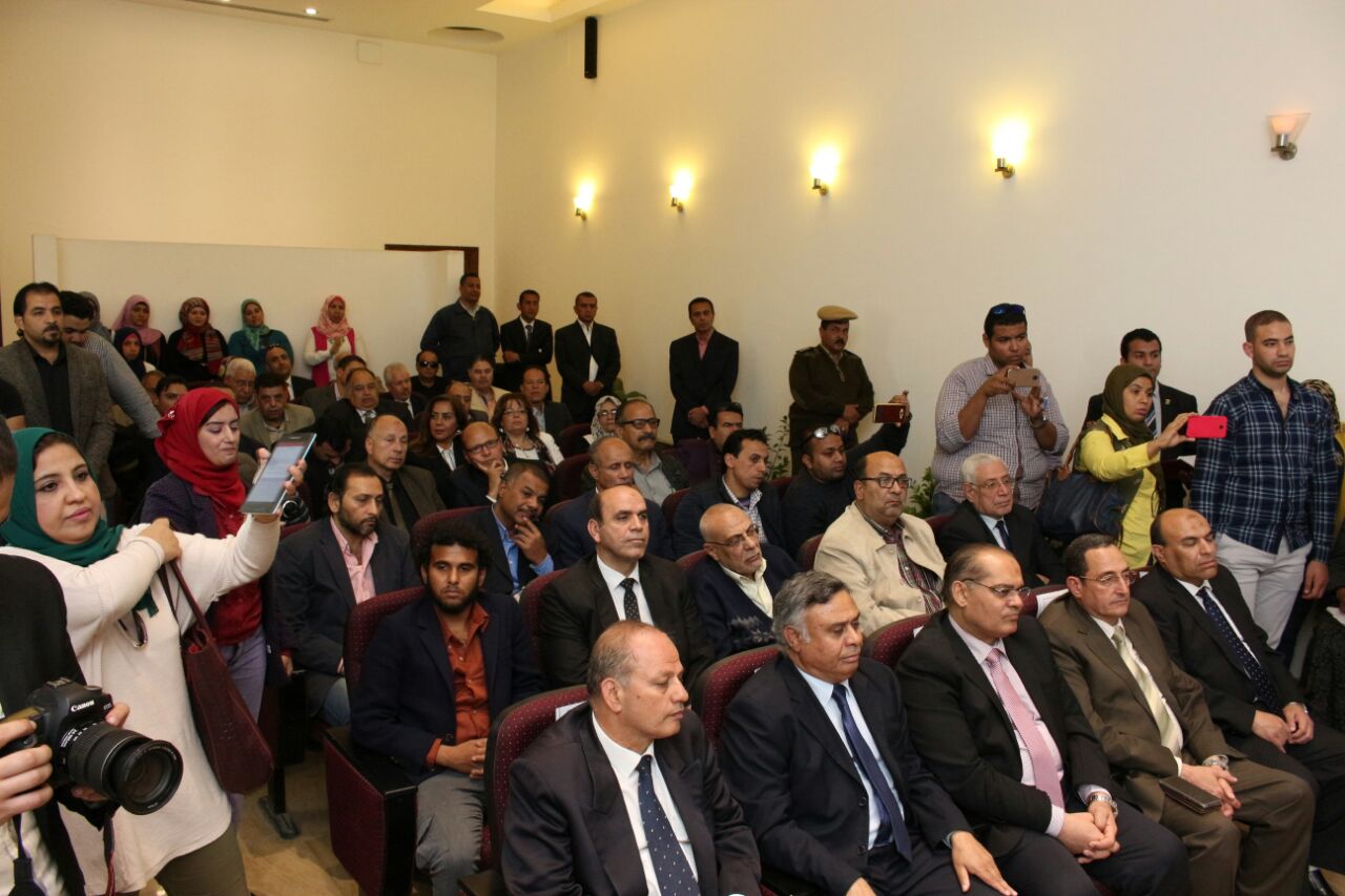 7 جانب من الحضور فى متحف الثورة بالقناطر الخيرية 7 جانب من الحضور فى متحف الثورة بالقناطر الخيرية