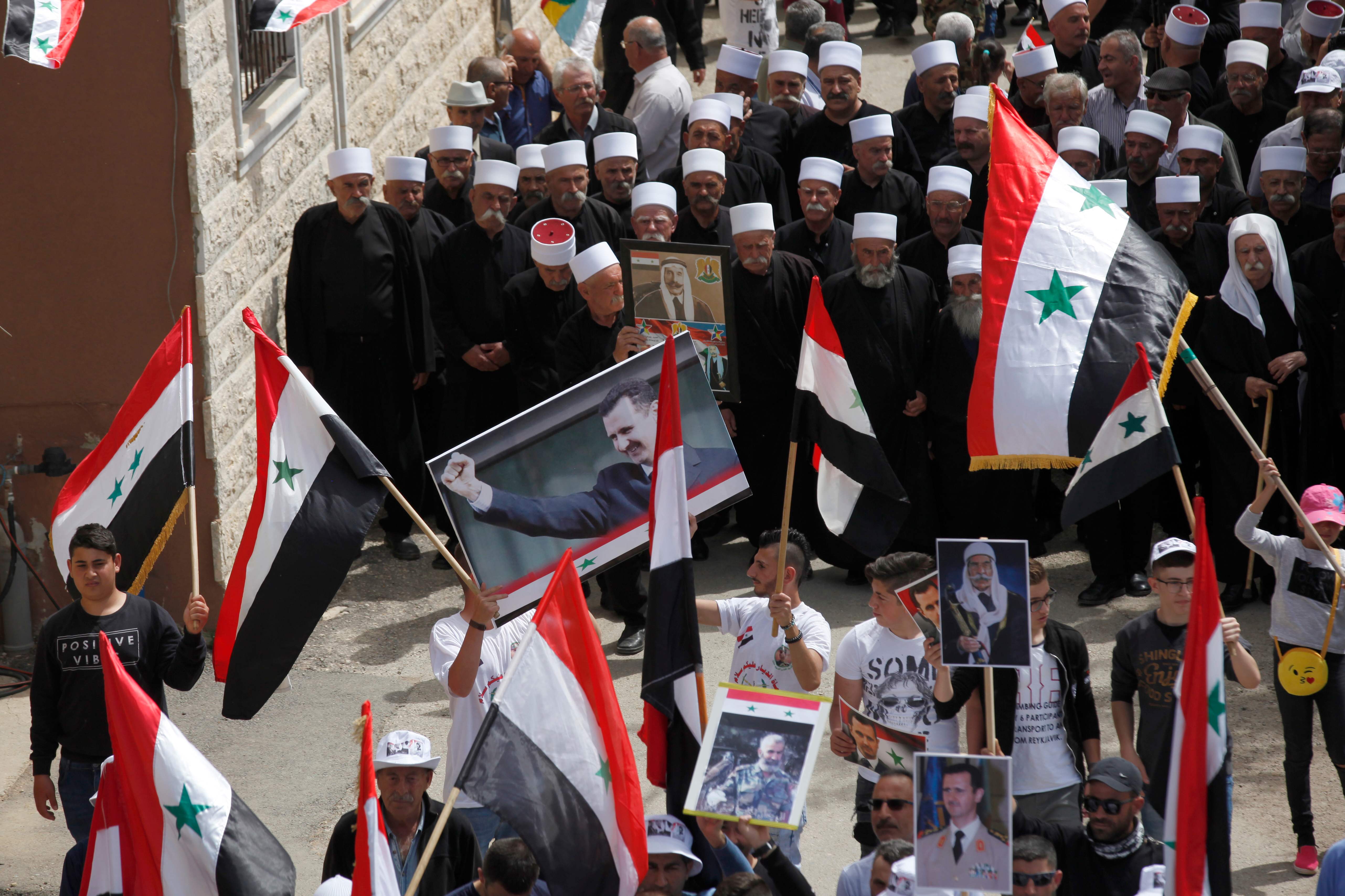 مظاهرات السوريين