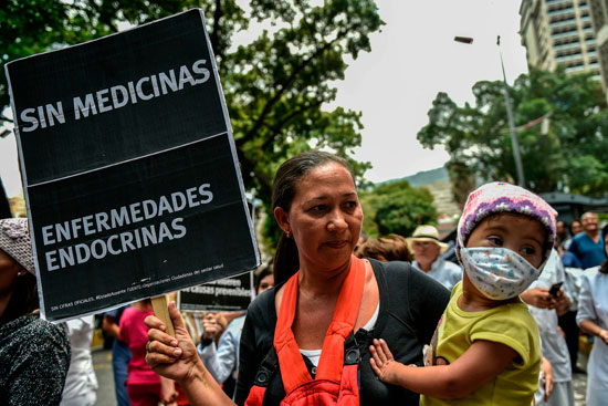 مظاهرات بسبب نقص الدواء فى فنزويلا