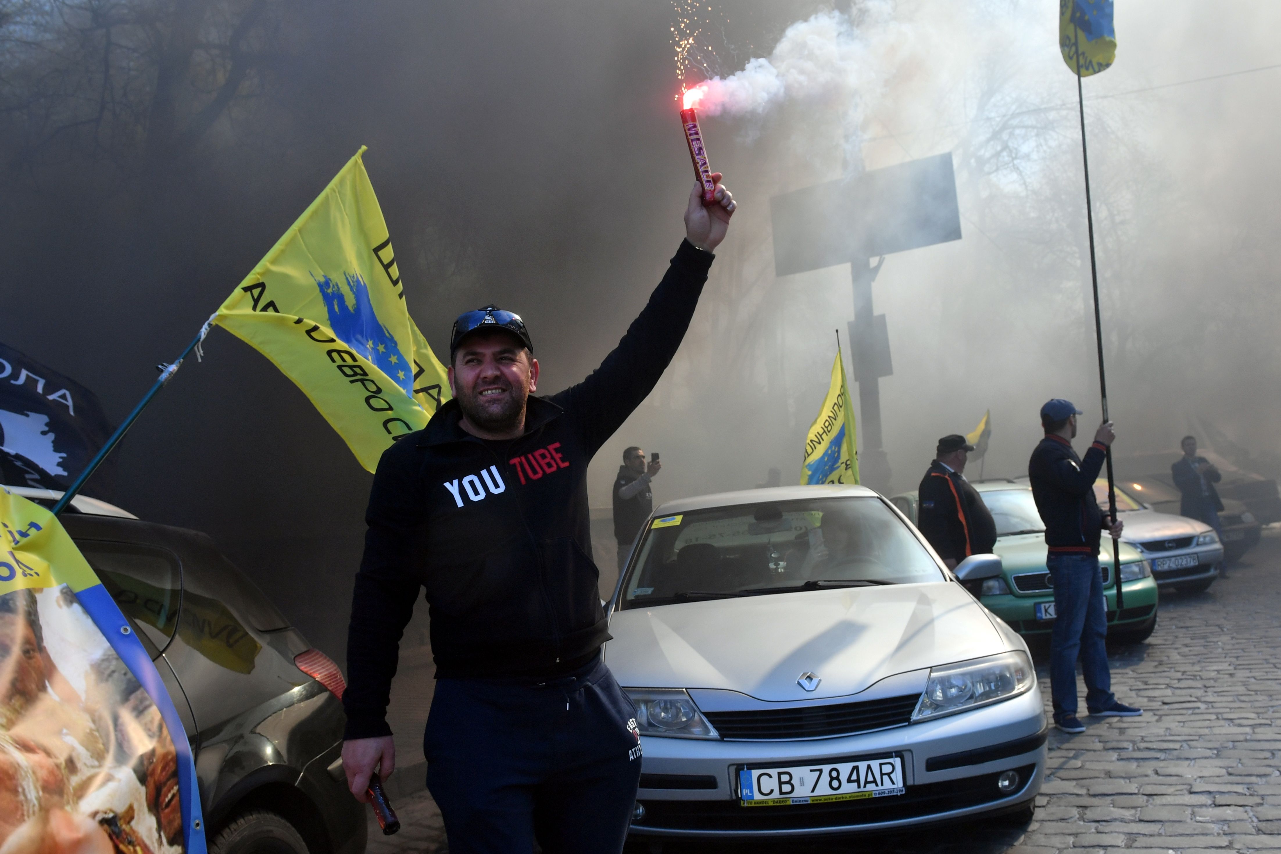 تظاهرات ضد ارتفاع أسعار الوقود فى أوكرانيا