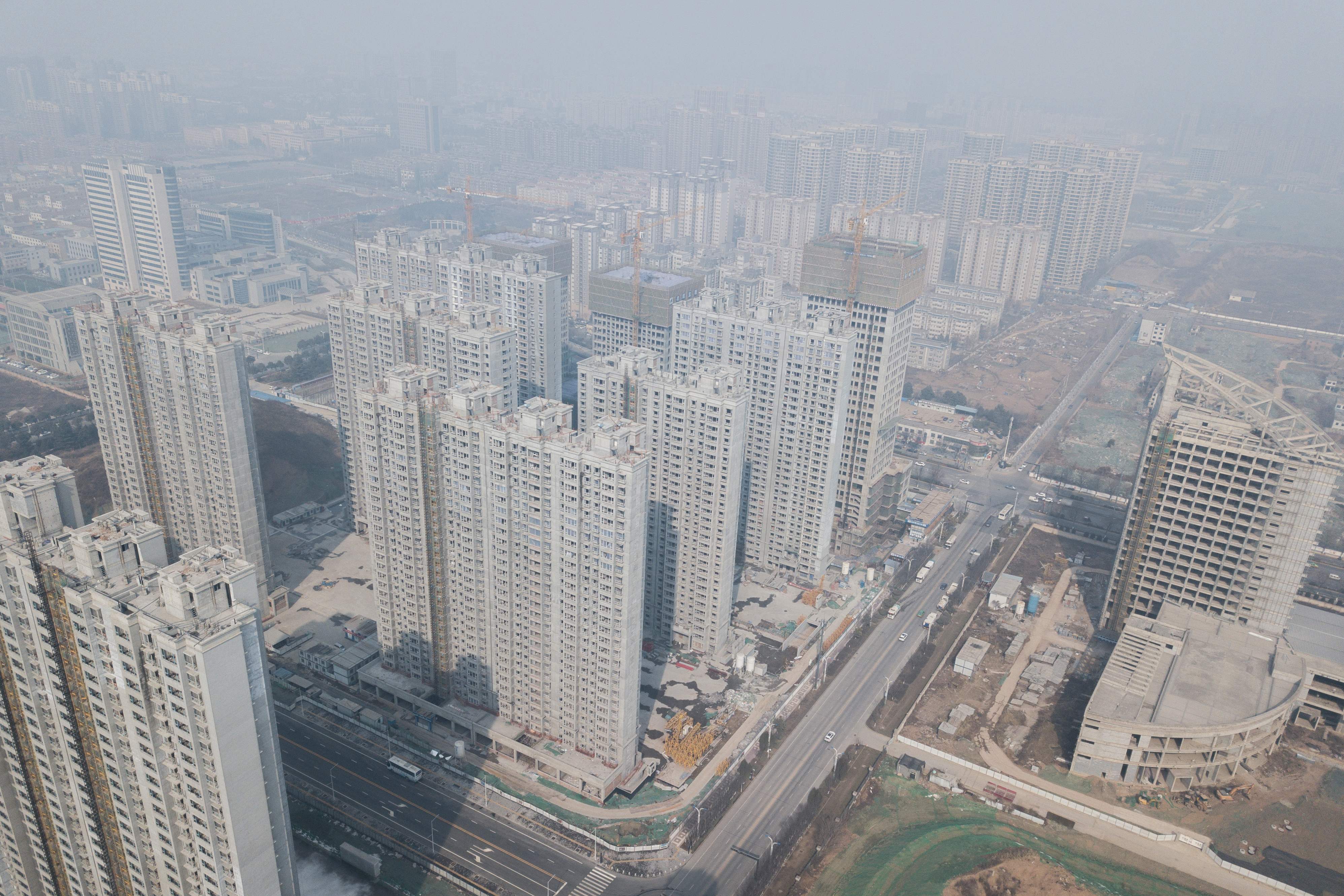 انتشار أبراج لتنقية الهواء فى شوارع الصين