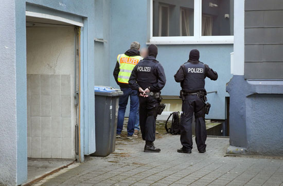 الشرطة الألمانية تداهم حد أوكار الدعارة