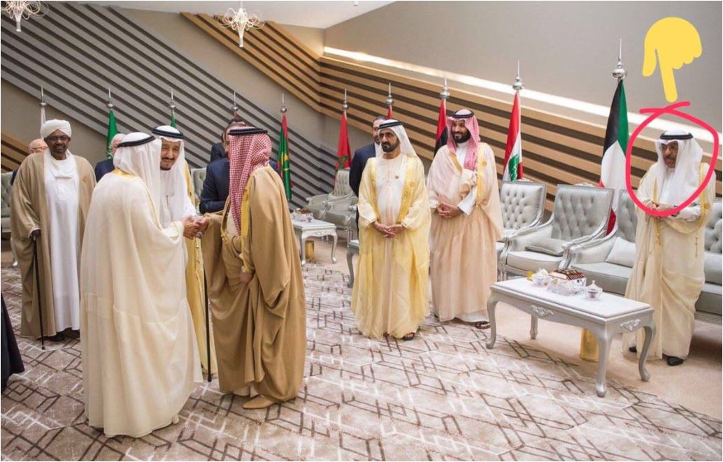 مندوب قطر فى القمة العربية فى عزلة عن الأمراء والملوك والرؤساء