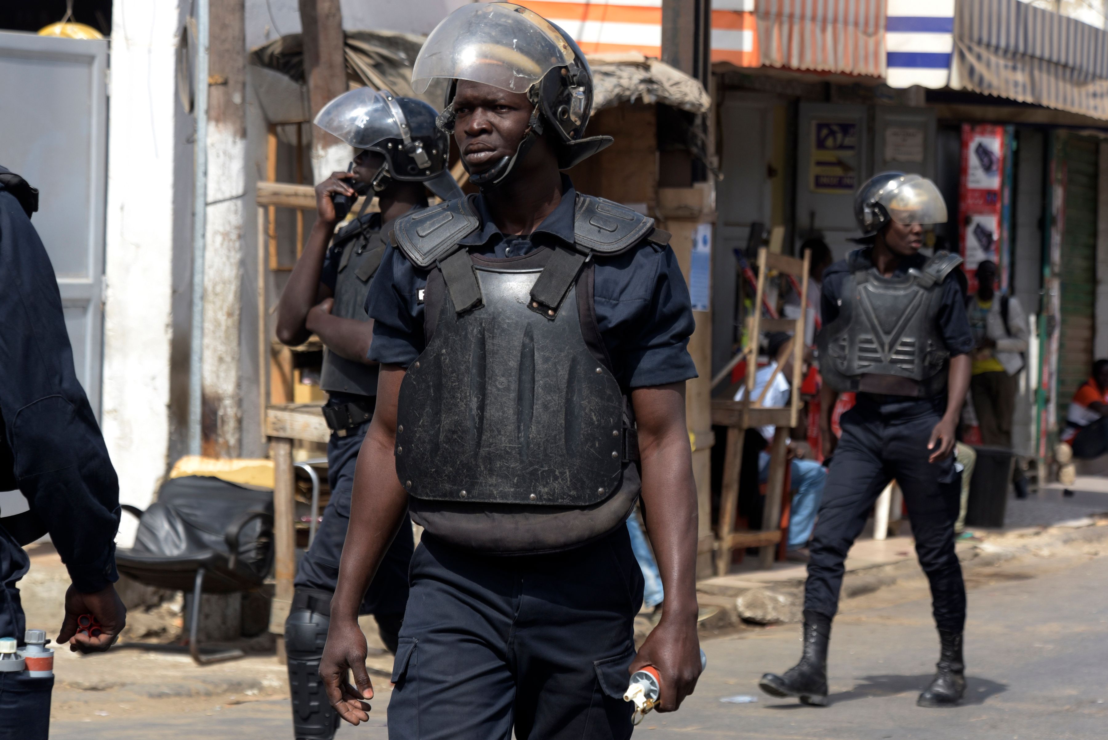 انتشار الشرطة السنغالية
