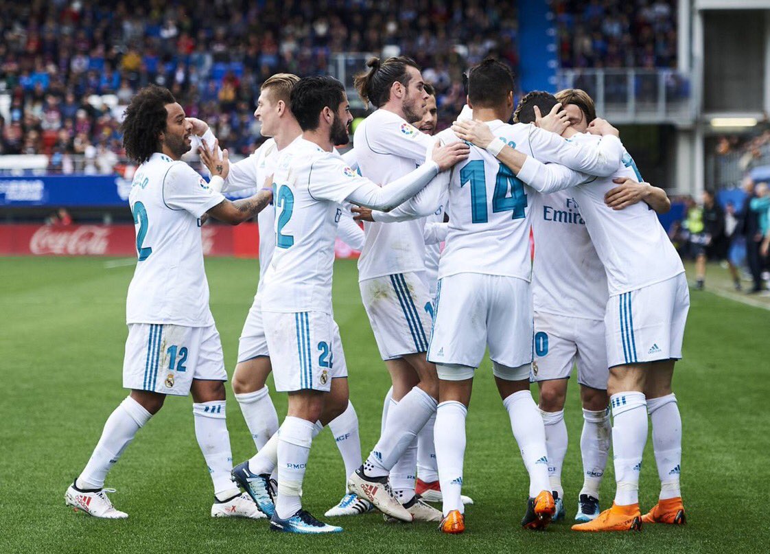 فريق ريال مدريد فريق ريال مدريد