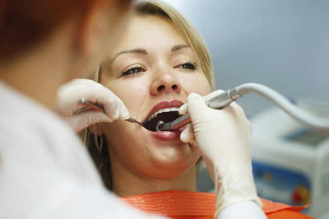 علاج الام الاسنان بدون طبيب