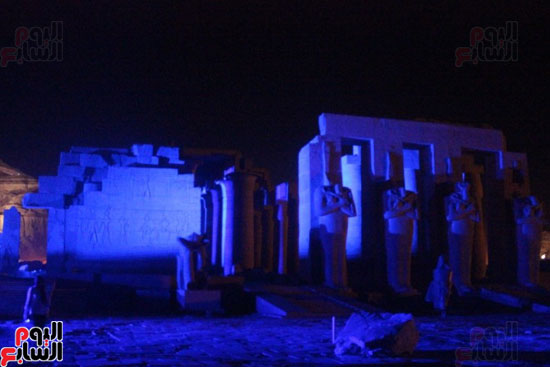 مشاركة معبد الرمسيوم بالإضاءة الزرقاء خلال الفعاليات