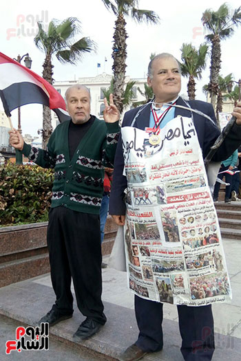 أجواء احتفالية بسموحة والورديان بالإسكندرية بعد فوز الرئيس السيسى (3)