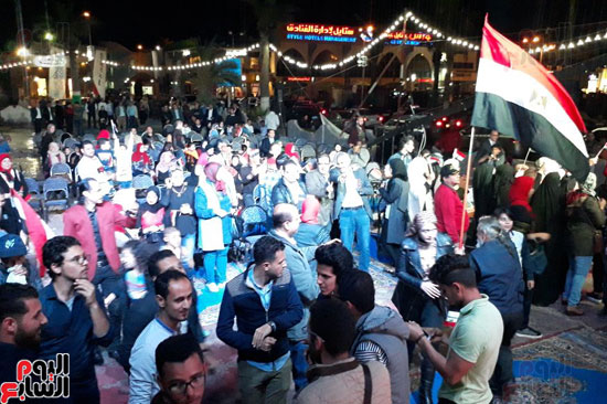  البورسعيدية يحتفلون بفوز الرئيس السيسي