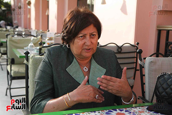 حوار مع الدكتورة مؤمنة كامل الأمين العام للهلال الأحمر المصرى (5)