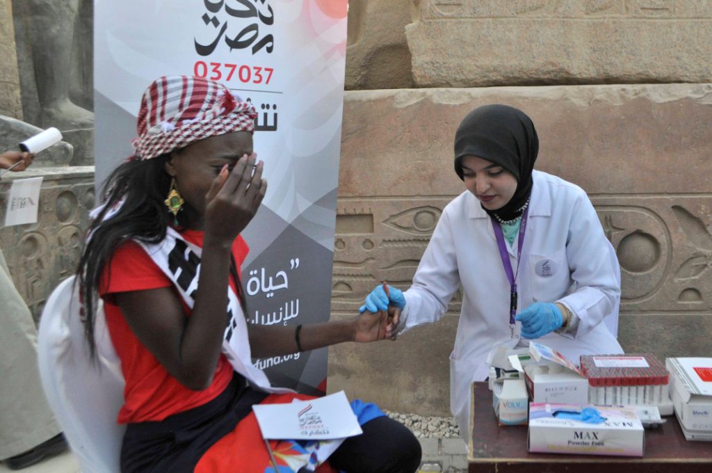 الملكات يجرين تحليل فيروس سى لدعم الخطط المصرية للسياحة العلاجية
