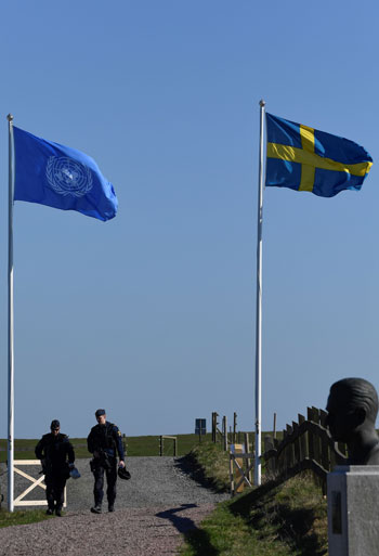 العلم السويدى 