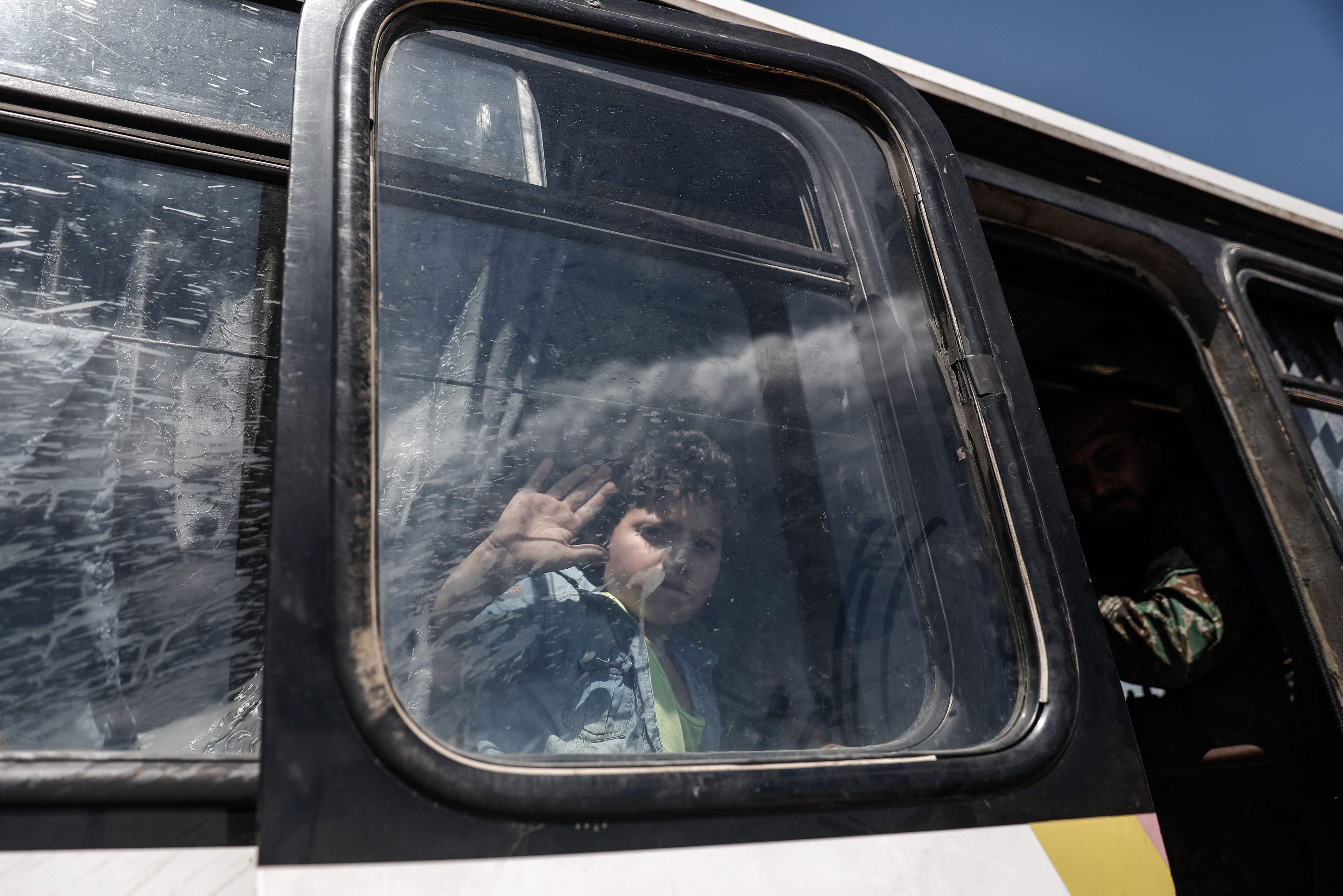  طفل سورى خلال عمليات الخروج 