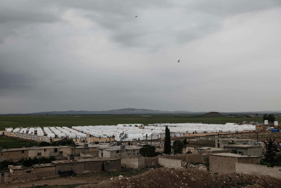 مشهد عام لمخيم للاجئين السوريين فى شمال البلاد