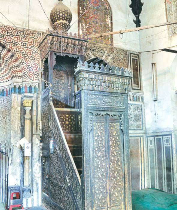 منبر مسجد أبو بكر مزهر