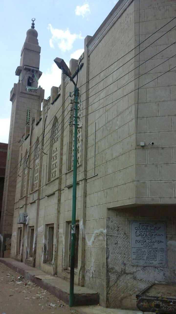 مسجد العمدة الذى شهد الحادث