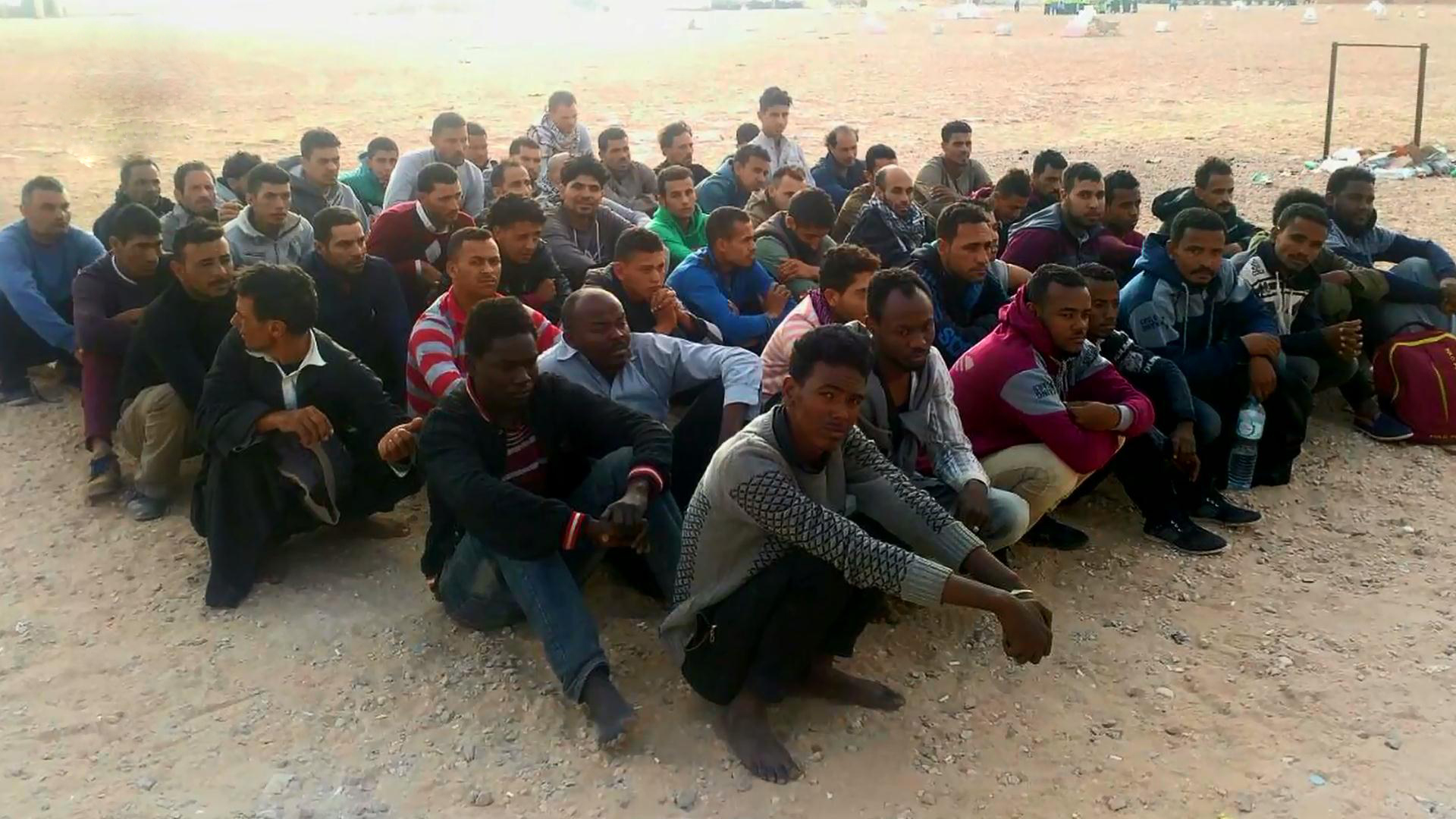 مجهودات متواصلة للقوات المسلحة فى العملية سيناء (4)