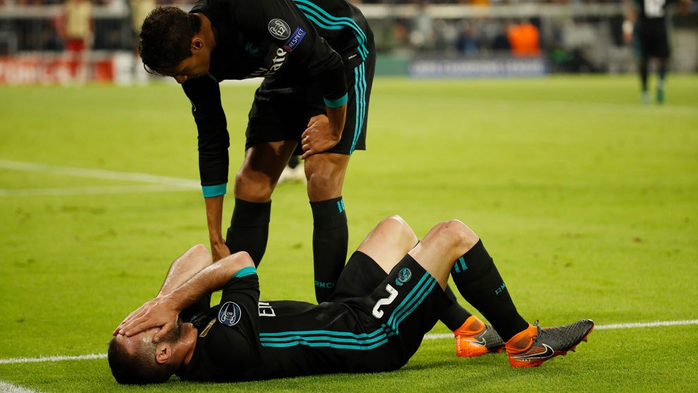 كارفخال لاعب ريال مدريد يعانى من الاصابة