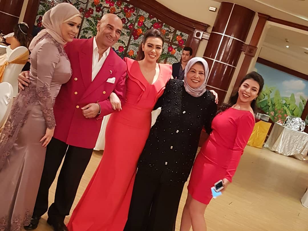 صورة عائليه صورة عائليه