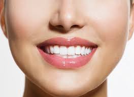 وصفات طبيعية لتبييض الأسنان (2)