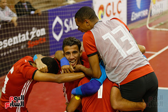 فرحة منتخب مصر للشباب لكرة الصالات (2)