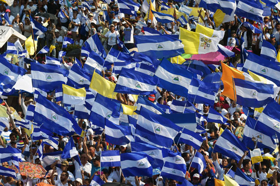 آلاف المتظاهرين ضد الحكومة فى نيكاراجوا