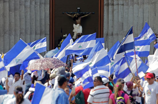 تجمعات لآلاف الكاثوليك فى نيكاراجوا للمطالبة بوقف العنف