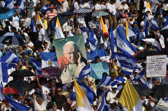 آلاف الكاثوليك فى نيكاراجوا يطالبون بوقف العنف