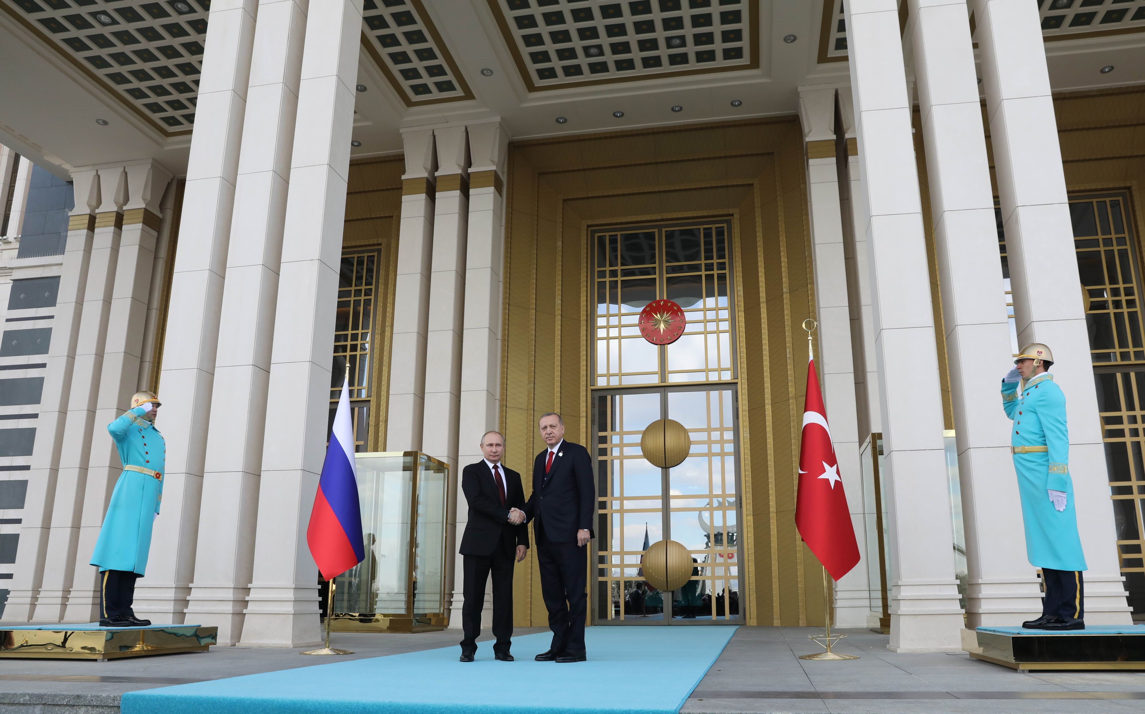 وصول بوتين إلى تركيا 