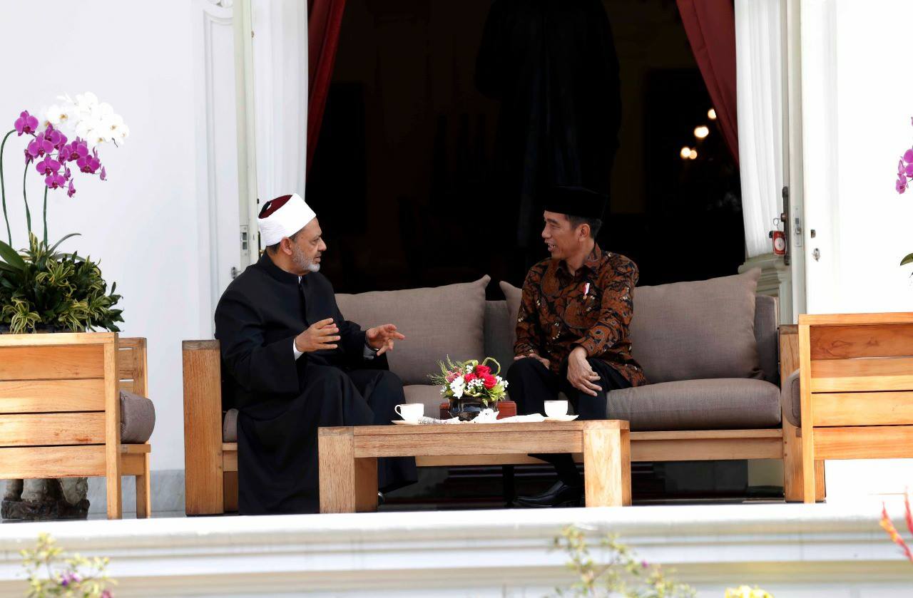 شيخ الأزهر والرئيس الإندونيسي