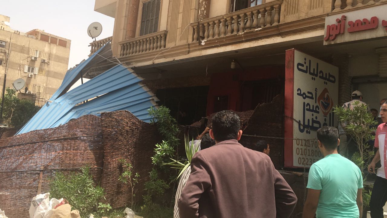إزالة الكافيهات المخالفة بالحى العاشر بمدينة نصر (3)