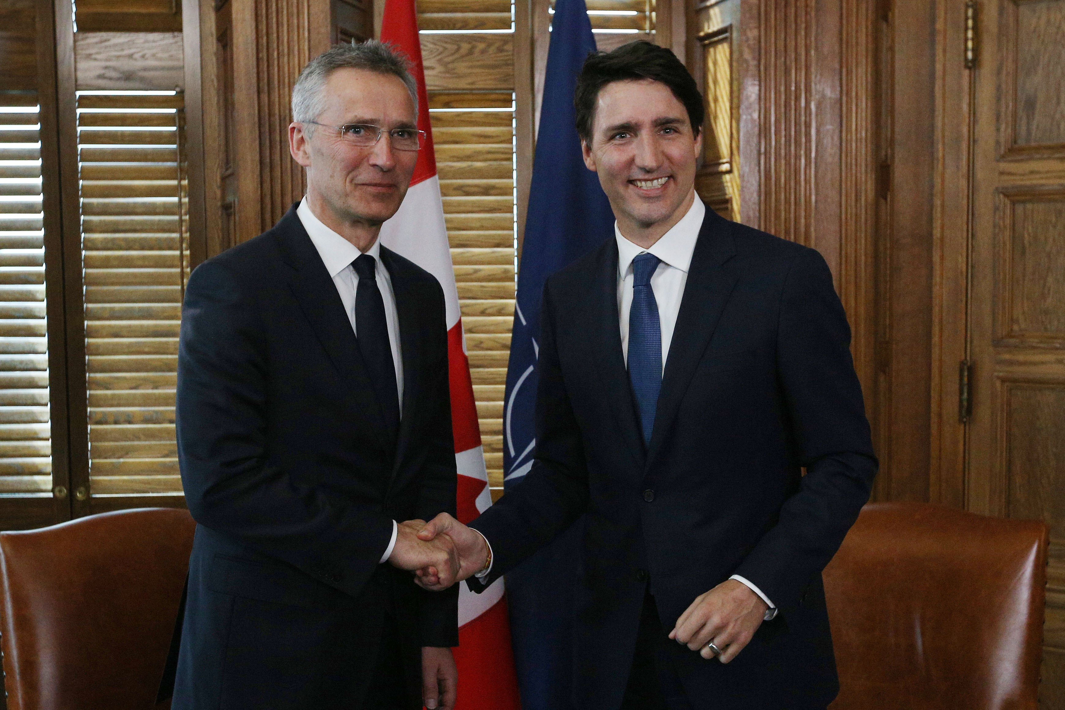 لقاء رئيس الوزراء الكندى وأمين حلف الناتو