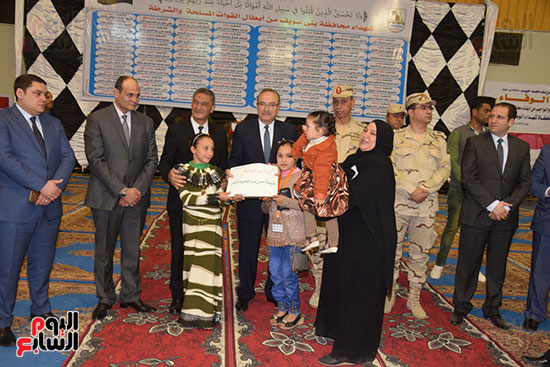 حفل-تكريم-اسر-شهداء-الجيش-والشرطة-فى-بنى-سويف-(33)