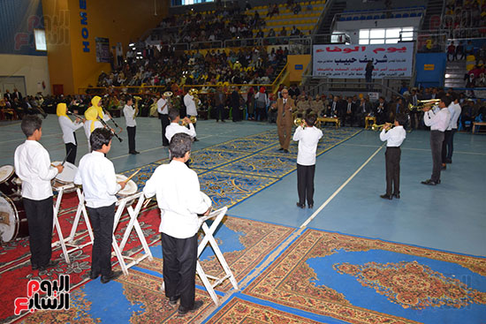 حفل-تكريم-اسر-شهداء-الجيش-والشرطة-فى-بنى-سويف-(2)