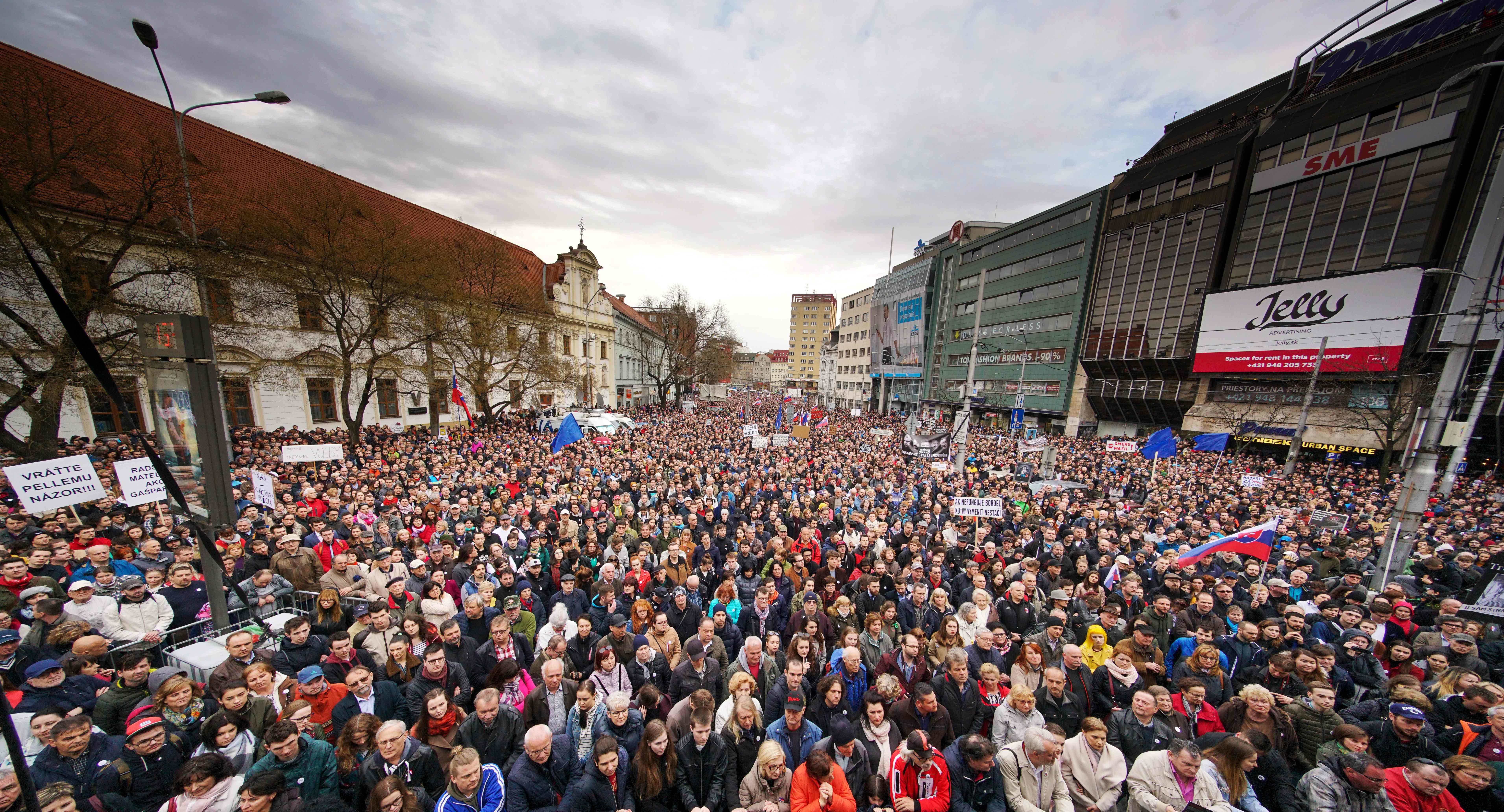مظاهرات براتيسلافا