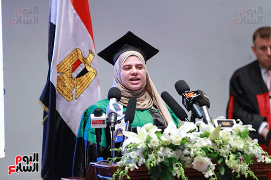حفل ختام المؤتمر العلمى الدولى السابع لجامعة عين شمس (21)