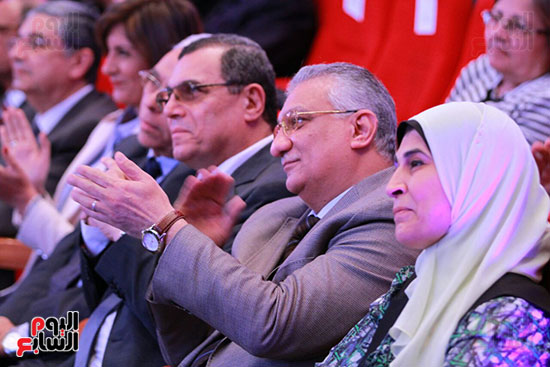 حفل ختام المؤتمر العلمى الدولى السابع لجامعة عين شمس (41)