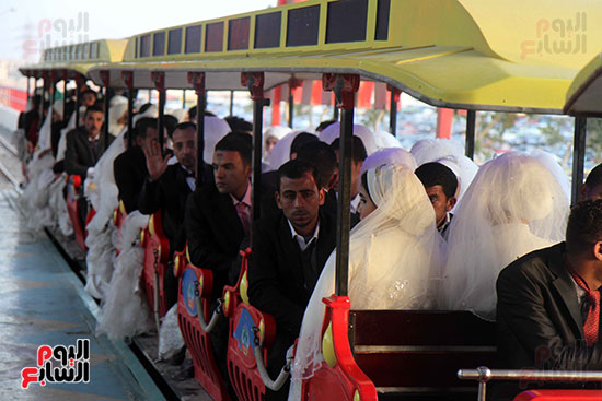 صور حفل زفاف جماعى لـ120 عريس وعروسة داخل دريم بارك فى يوم اليتيم (30)